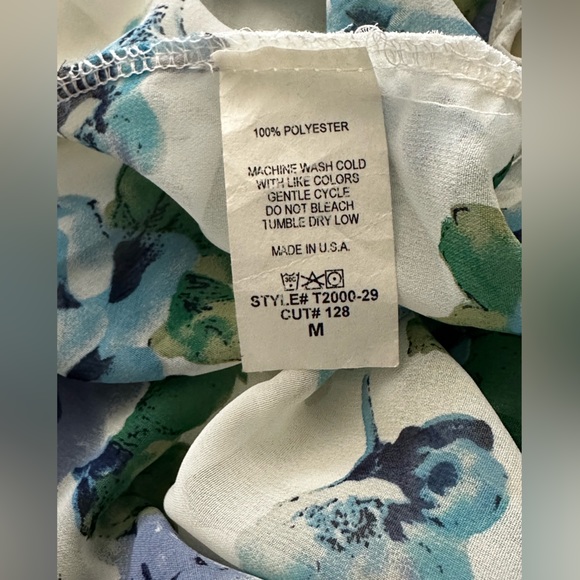 3/$15 Olive Tree Women Floral Lightweight Cardigan Loose Shawl Size M - Picture 4 of 4